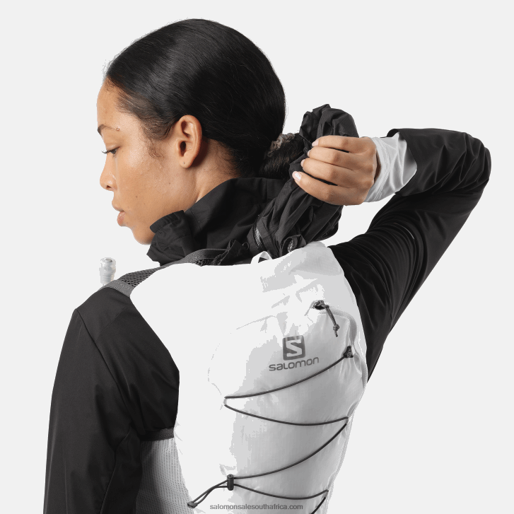 Salomon Women\s Running Vest with flasks included - Active Skin 8 JV8B48982 White/Ebony